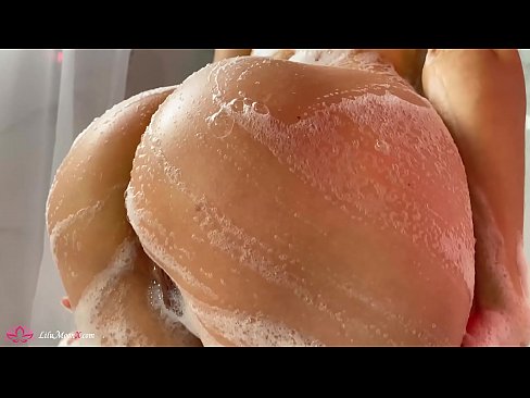 ❤️ Brunette Masturbates Pussy b'vibratur għal orga intens fid-doċċa Vidjo porn fil-porn mt.masseffect1.ru ❌