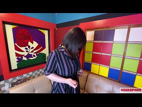 ❤️ Cutie Ġappuniż b'tits kbar masturbate bil-ġugarelli tas-sess u għandu orga. Hija titkellem f'intervista dwar l-esperjenza ta 'fucking tagħha. Tits enormi u pussy hairy moaning loudly. Osakaporn Vidjo porn fil-porn mt.masseffect1.ru ❌